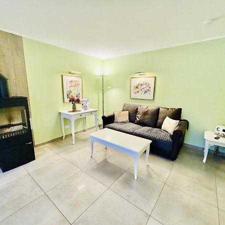Haus Buett Apartment Rostock Exterior photo